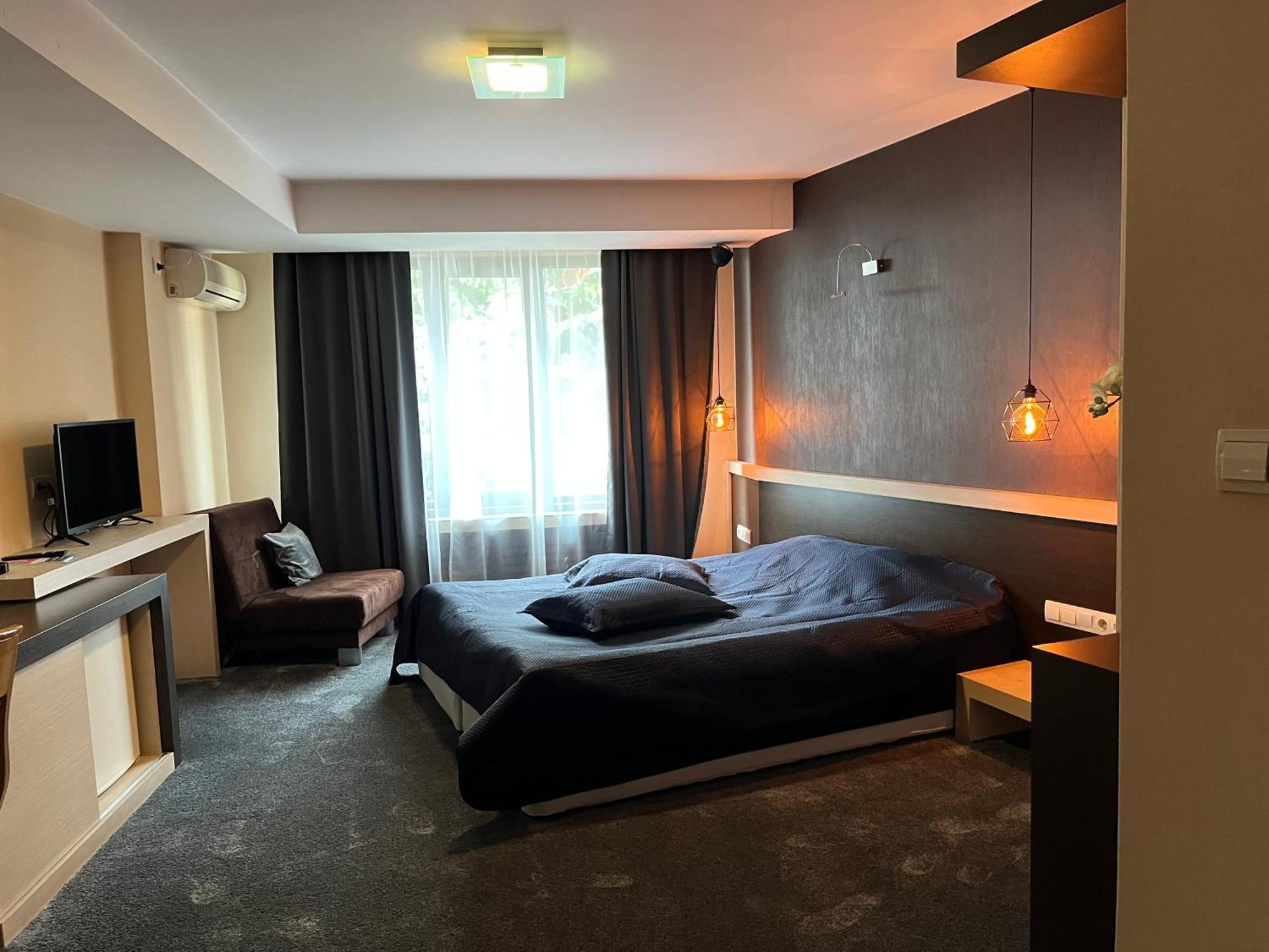 Edi Hotel Sofia Buitenkant foto